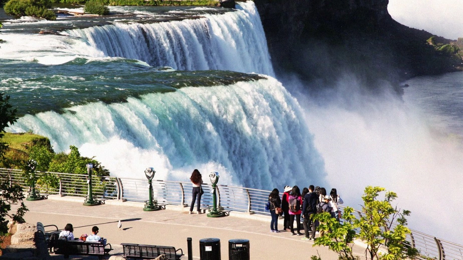 Discover Niagara Falls